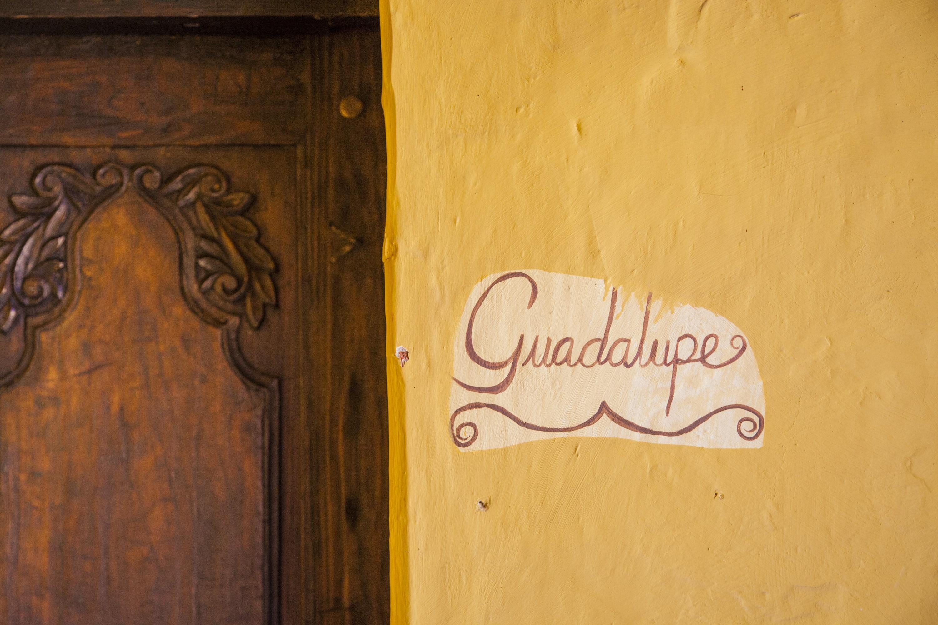 Hotel Adobe Y Teja San Cristóbal de Las Casas エクステリア 写真