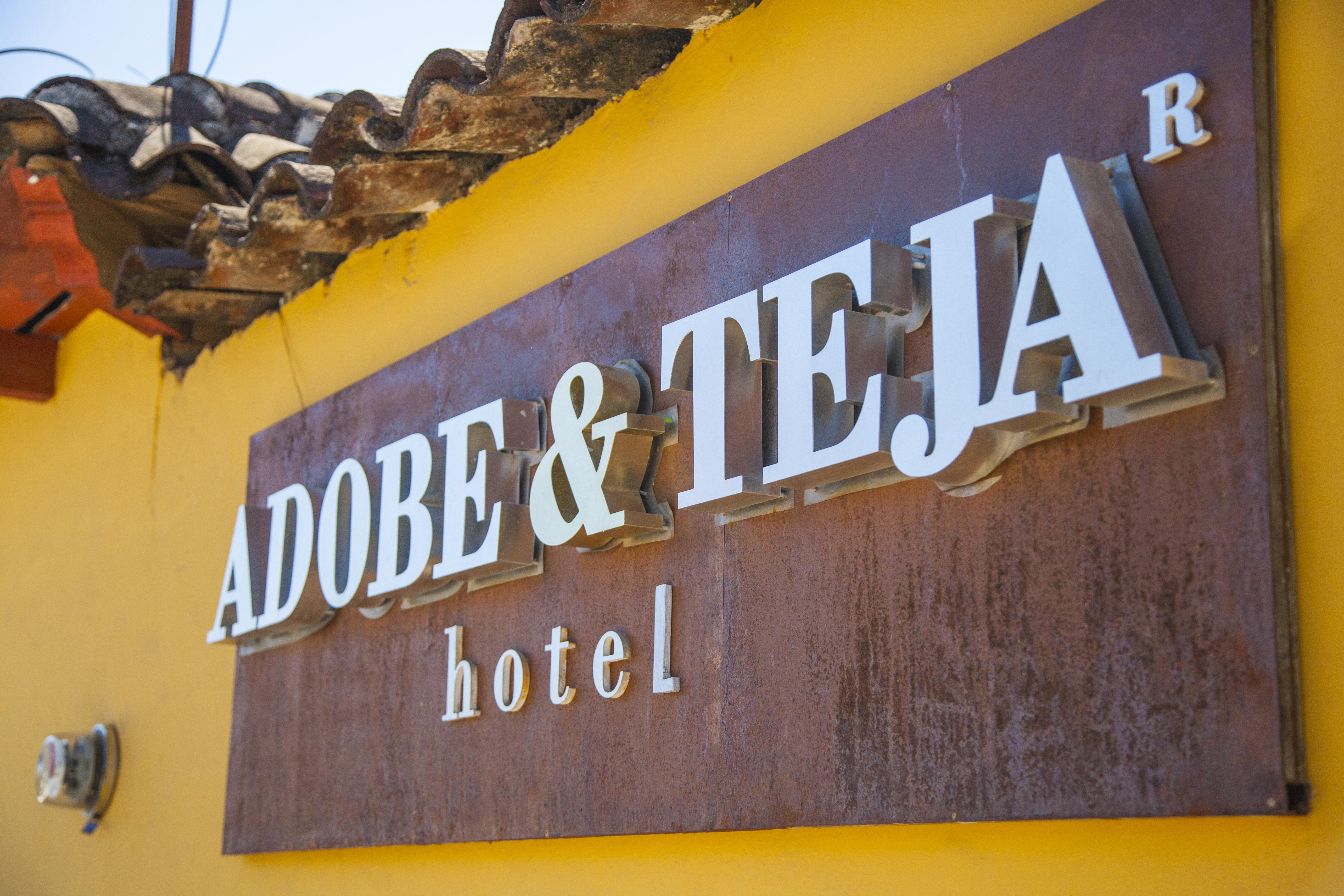 Hotel Adobe Y Teja San Cristóbal de Las Casas エクステリア 写真