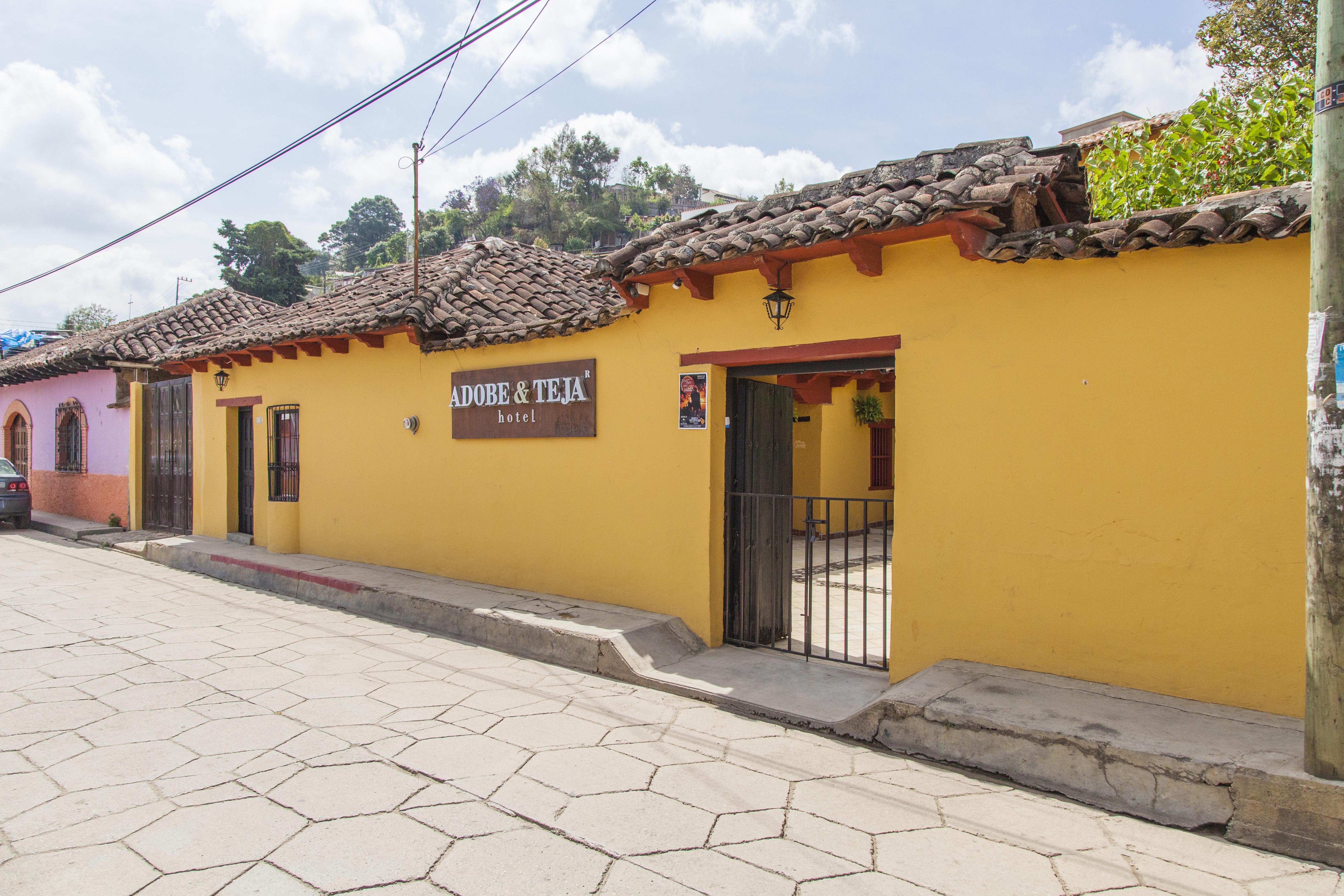 Hotel Adobe Y Teja San Cristóbal de Las Casas エクステリア 写真